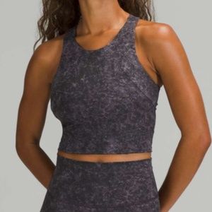 Lululemon Invigorate Training Tank Top Denim Wash Print Dusky Lavender Black